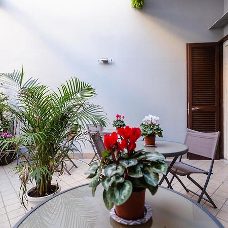 Monteoliveto 33 Hotel Naples Exterior photo