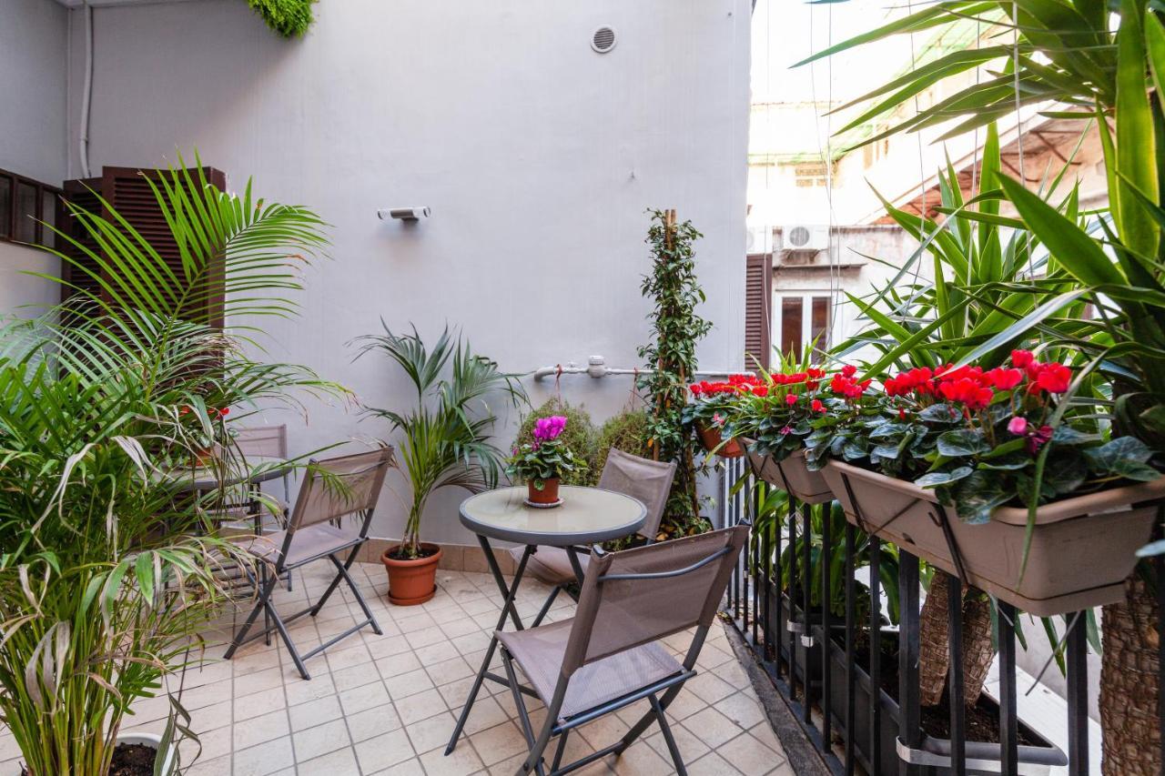 Monteoliveto 33 Hotel Naples Exterior photo
